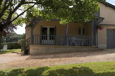 Image de Maison de 80 m2 à la campagne prés de Gourdon 46300
