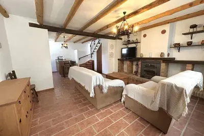 Image de Charmante maison Ă GaucĂn avec terrasse et cheminĂ©e