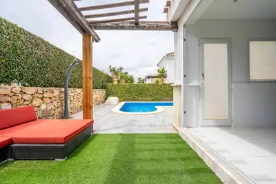 Image de Comfortable 3 bedroom villa with pool La31lt