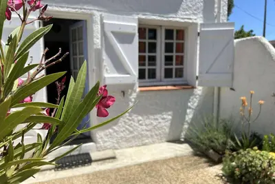 Image de Maison familiale près de la plage - 7 couchages, terrasse et jardin, draps et ménage inclus