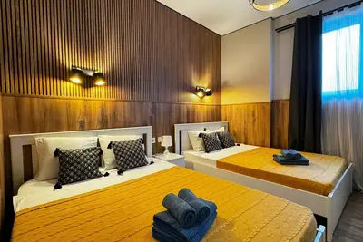 Grandera Apart's - Lliri 32, Apart 8