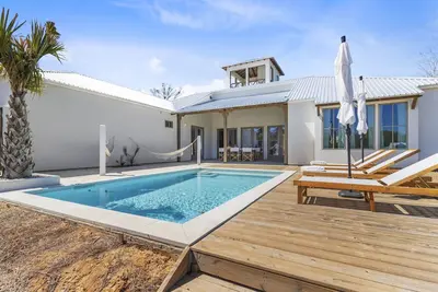 Image de Xmas Escape! Luxury 4br Cabin with Pool, Outdoor Shower & Panoramic Views