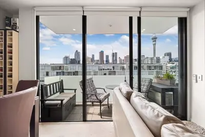 Image de Qv Viaduct with City View (1126)