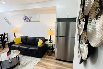 Image de Amazing 1 bedroom apartment close to the Yyc airport