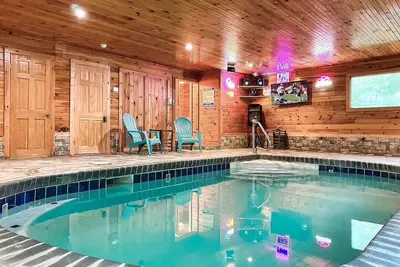 Image de Indoor pool, firepit, bunk room  @heart of the Smokies