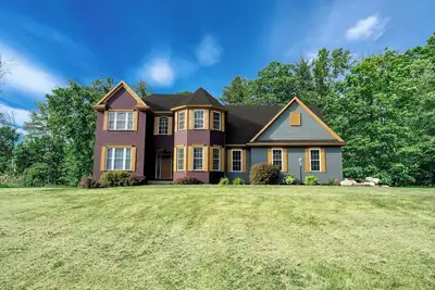 Image de Hera Haven: Pickleball, hot tub, racetrack & lake