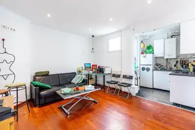 Image de GuestReady - Bel Apt. à deux pas de la Tour Eiffel