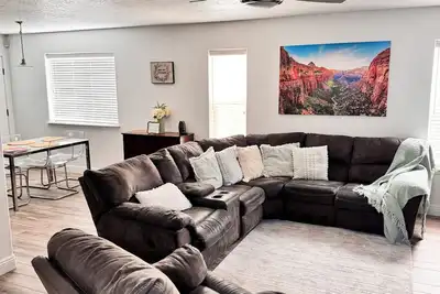 Image de Casa Uva beautiful family retreat with a pool near to everything you need.