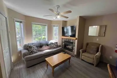 Image de 3 Story Riverside  Townhome