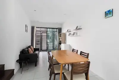 Image de M 3, 3 bedrooms townhouse in replay-24 hrs security