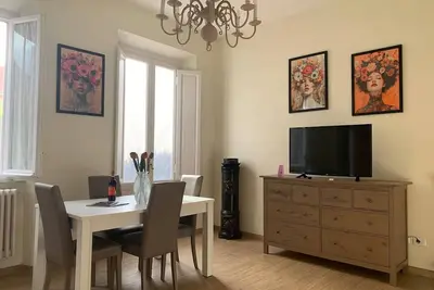 Image de Grande Maison du Pucci avec Jardin Privé Parfaite pour Familles et Groupe