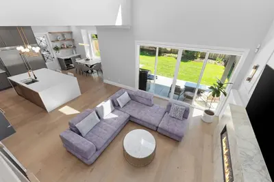 Image de Luxury and New Private house in South Surrey, White Rock.