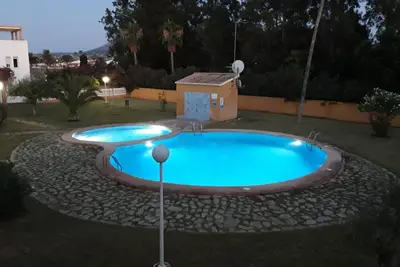 Image de Dénia : Soleil, Piscine & Famille