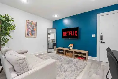 Image de Modern Chic Retreat in Downtown Dallas w/ Parking