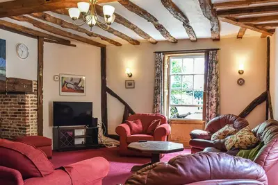 Image de 6 chambres à coucher à Sittingbourne, near Faversham