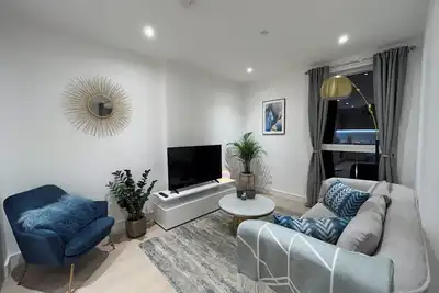 Image de Beautiful bright flat with balcony, courtyard and gym