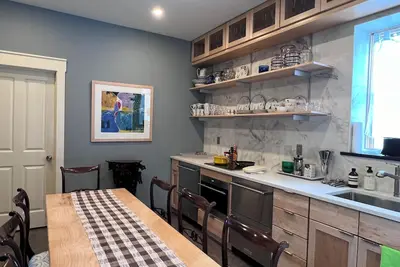 Image de New Listing: Daisy Cottage an eclectic retreat in Historic Downtown Lewisburg.