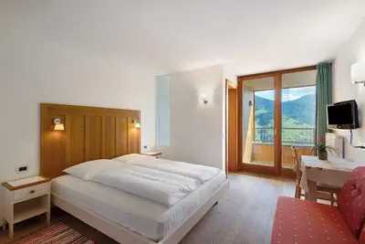 Image de Appartement 'A' avec vue sur les montagnes, balcon et Wi-Fi