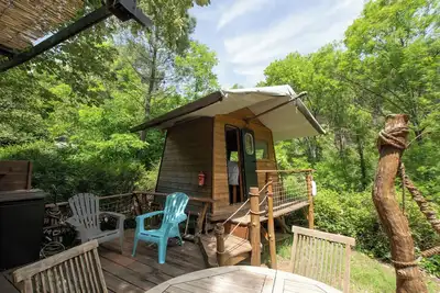 Image de Caravane 'La Pêcherie' avec terrasse privée