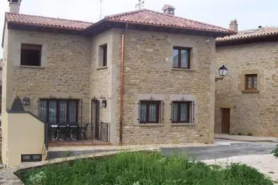 Image de Maison de campagne \"Casa Rural Mirizabal\" avec vue sur la montagne, terrasse privée et Wi-Fi