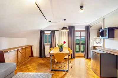 Image de Appartement '5' avec vue sur les montagnes, piscine partagée et Wi-Fi