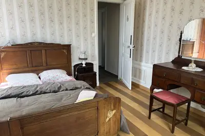 Image de Great House in a closed castle area  with a tennis court and huge territory