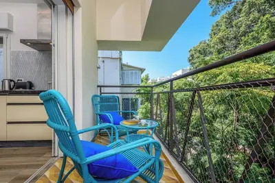 Image de 2br Apartment in quiet location near gordon beach