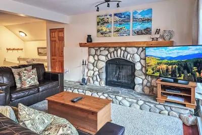Image de Ski In/Out - Hot tub - Fireplace - Bbq