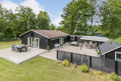 Image de Belle maison de 4 chambres à Glesborg