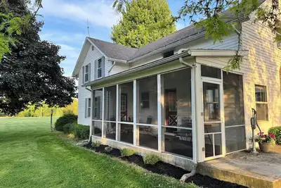Image de Charming Family Farmhouse Near Cedar Point \n