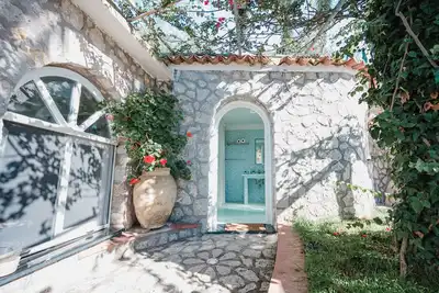 Image de Villa avec piscine et 8 chambres doubles à Anacapri - by La Canostra Capri