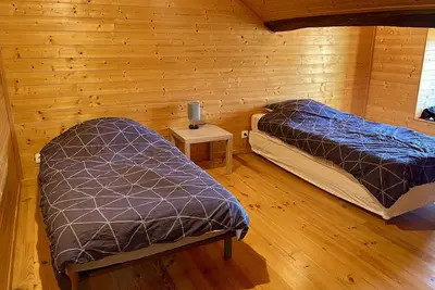 C3 Familiale Parking 2 chambres 4 lits 5 personnes WiFi