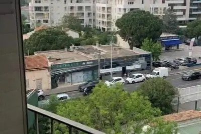 Image de T3 Marseille à 10mn en voiture du Velodrome & de la plage