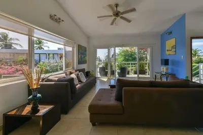 Image de La Villana House con Piscina