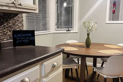 Image de Cozy house near downtown Indianapolis, great capacity, spacious backyard.