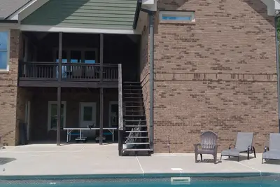 Image de East Cobb Baseball Complex, Private Pool/\n48 miles from complex 6br, 5ba, 16 beds