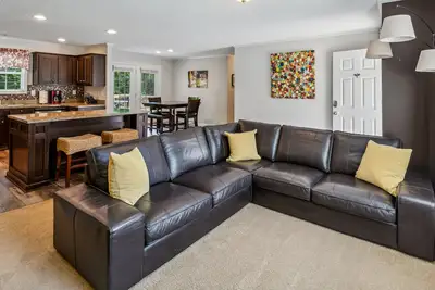 Image de Minnie's Place is 3 min from historic Dt Waxhaw, Mill bridge & Walnut Creek