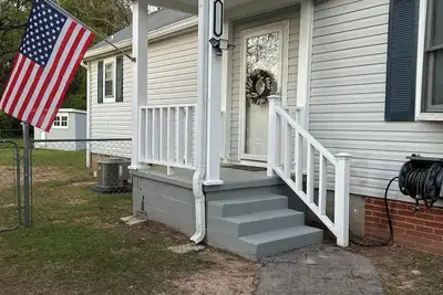 Image de Weaver Station - Your rest stop on the Ladiga Trail!