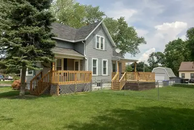 Eaa house for Rent