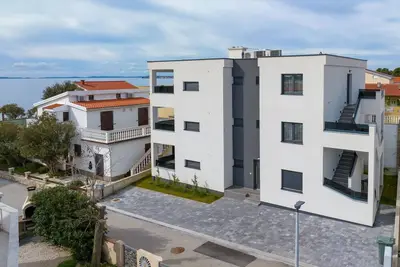 Cicak, No. 2 Apartment with sea view, balcony and parking - Cicak, No. 2