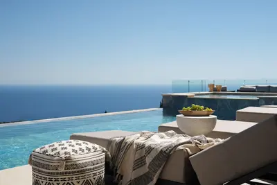 Image de Elpida Luxury Villa, with Infinity Pool & Jacuzzi