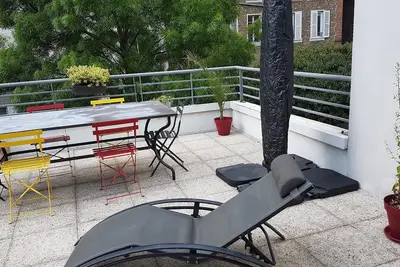 Image de Appartement Duplex avec très grande terrasse à 5 min à pied de la gare de Juvisy