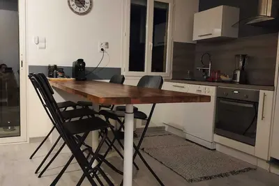 Image de gezellig  en net appartement\n rustig gelegen  300 meter van zee en evenementen\n