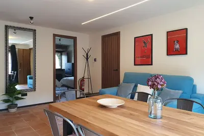 Image de Piso La Muralla en el Pueblo de Prades con Vistas a la Naturaleza