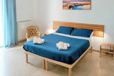 Image de Apartment with panoramic view, 5 minutes from the historic center of Putignano
