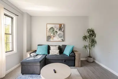 Modern 3 Bed House in Black Rock