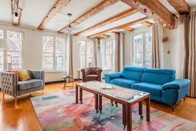 Image de La Place de la Cathédrale - Superbe appt face à la Cathédrale