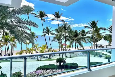 Image de Luxury Beachfront 2 Bedroom Apt, Check in 24h