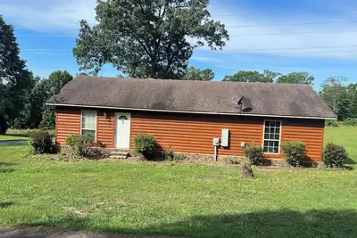 Image de Hill Creek Cabin 2 Minutes from Marina and boat ramp on Greers Ferry Lake