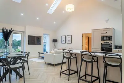 Image de Essich Park - 2br - Hot Tub - Wood Burning Stove